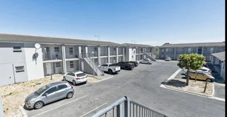 2 Bedroom Blue Downs