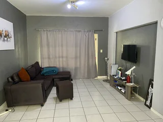 1 ROOM TO RENT IN FOURWAYS