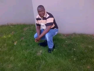 Mcfrank, I Am A Well Experienced Malawian Male Cooker Looking For A House Cleaning And Cooking Job