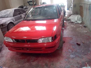 Vehicle spray painting