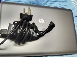 Broken laptop and tablet for sale R800