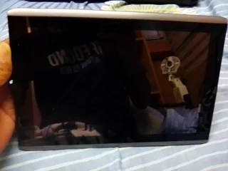 Broken laptop and tablet for sale R800