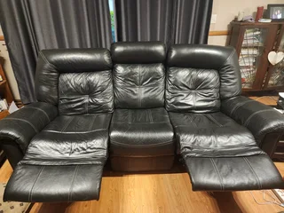 Leather 321 couches