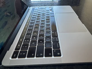 2020 MacBook Pro 13&#34; M1 256GB 8GB RAM