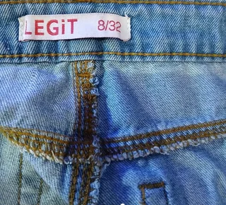 Light Blue Wash Wide Leg Hem Crop Denim Jeans