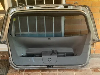 ✨ FOR SALE – VW GOLF 7 COMPLETE TAILGATE (WITH GLASS!)   Price: R7,500  Location: Midrand