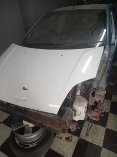 Stripping Ford Fiesta 2008 model for auto spares