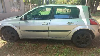 2004 Renault Megane Hatchback