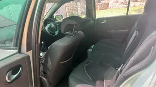 2004 Renault Megane Hatchback