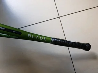 Blade Feel Comp 26 Tennis Racket