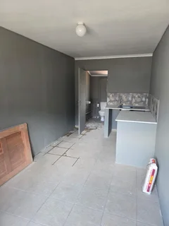 Spacious Bachelor Units Available