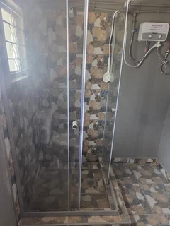 Spacious Bachelor Units Available