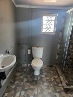 Spacious Bachelor Units Available