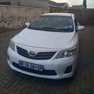 2011 Toyota Corolla- Automatic Sedan