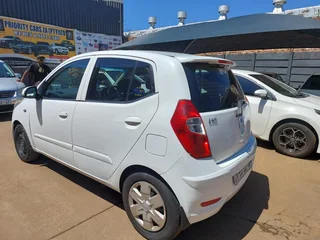 2013 Hyundai i10 Hatchback