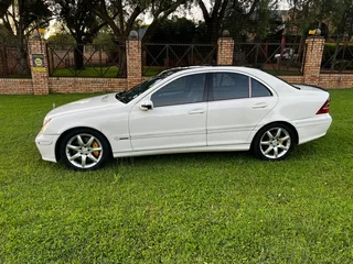 2006 Mercedes-Benz 200 Series Sedan