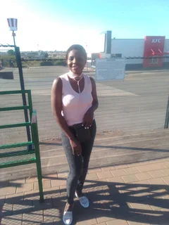 am looking for a job as a domestic worker