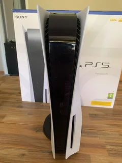 PS5 825 GB Disc Edition &#43; Duel Sense Controller