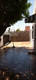 Belhar 7 bedroom house for sale @R2 599 000 with 2 granny flats attached