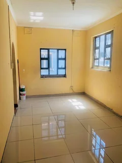 Flat - Ad posted by Zandile Gcabashe