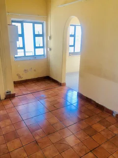 Flat - Ad posted by Zandile Gcabashe