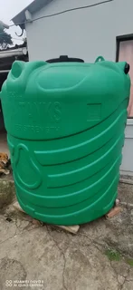 2500L water tank