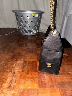 Not real* Chanel 25 bag