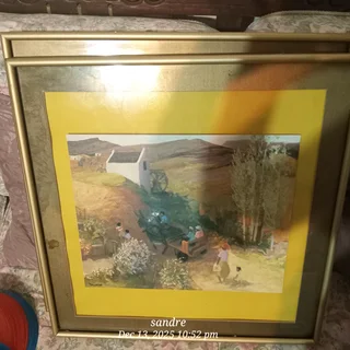 2 Golden Frames  with 2 different pictures R250 each