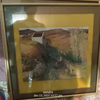 2 Golden Frames  with 2 different pictures R250 each