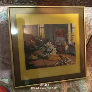 2 Golden Frames  with 2 different pictures R250 each