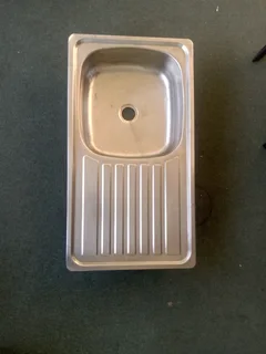 Kitchen sink stainless. Almost Brand NEW