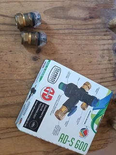 Brand new Kwikot geyser 150 liter plus valves Based in phoenix