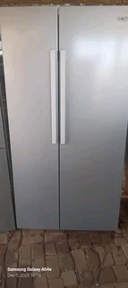 Samsung freg side by side door