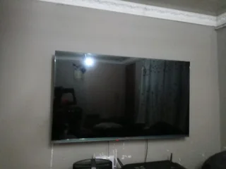 Smart TV, Skyworth google TV 60cm