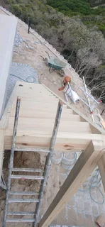 am looking for carpentry work big or small