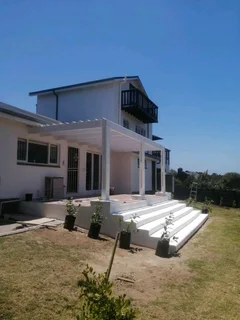 am looking for carpentry work big or small