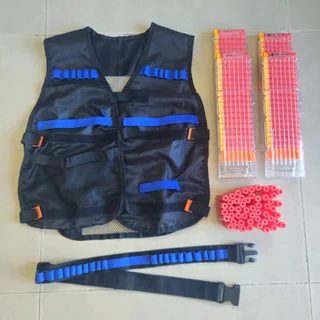 Nerf gear + 4 (18) clips + 124 darts