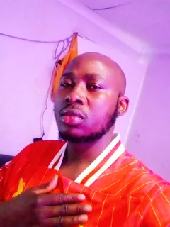 Am looking for a job