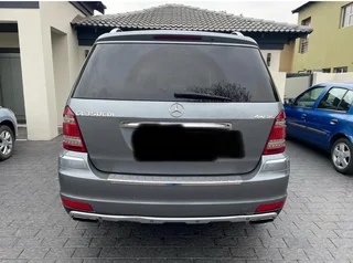 2011 Mercedes Benz GL350-CDI