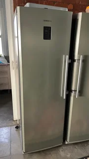 Fridge and freezer repairs onsite