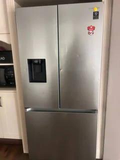 Fridge and freezer repairs onsite