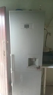 Fridge and freezer repairs onsite