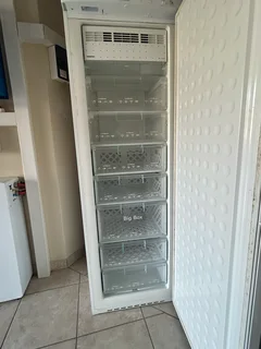 SIEMENS Upright Freestanding Freezer