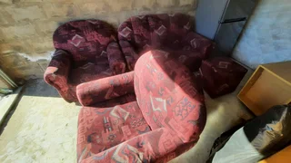 Lounge suite / sofas