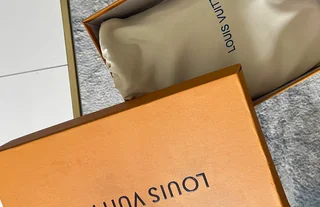 Ladies shoes still new comes with box and packaging