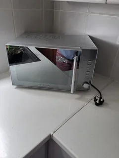 Platinum Microwave