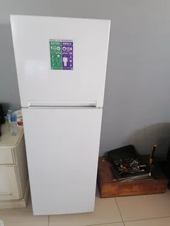 Fridge - Ad posted by Kyle