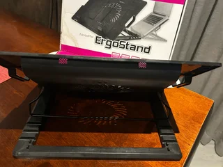 Laptop Cooling Pad - NeverUsed