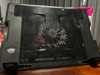 Laptop Cooling Pad - NeverUsed