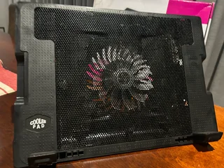 Laptop Cooling Pad - NeverUsed